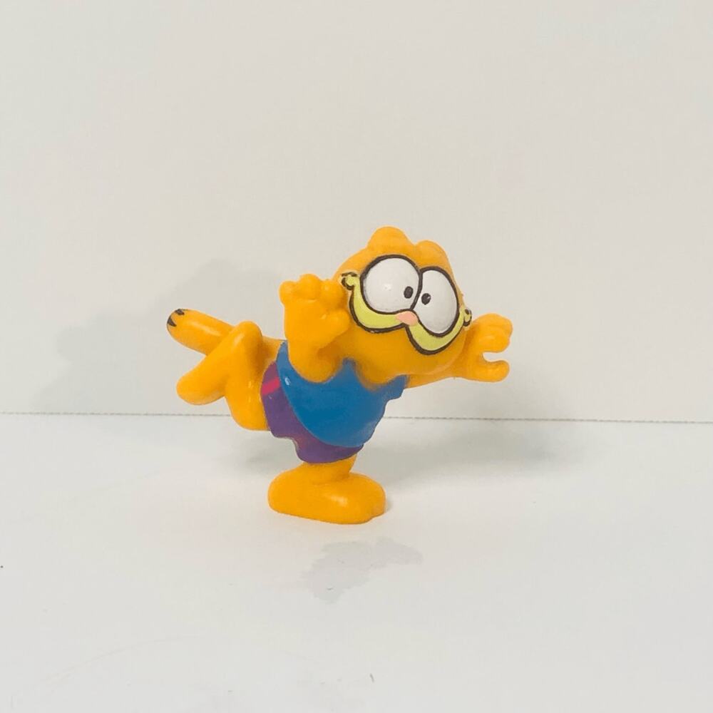 Vintage Garfield Aerobics Yoga PVC Figure 1981 United Feature Syndicate Orange